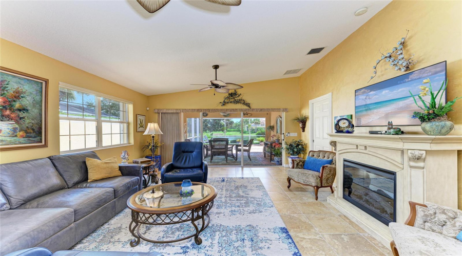 Venice, Florida 34293, 2 Bedroom Bedrooms, ,2 Bathroombathrooms,Residential,For Sale,Erice,0,Mfrn6145455