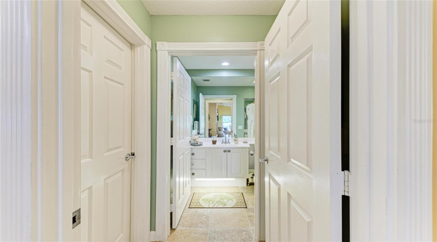 Venice, Florida 34293, 2 Bedroom Bedrooms, ,2 Bathroombathrooms,Residential,For Sale,Erice,0,Mfrn6145455