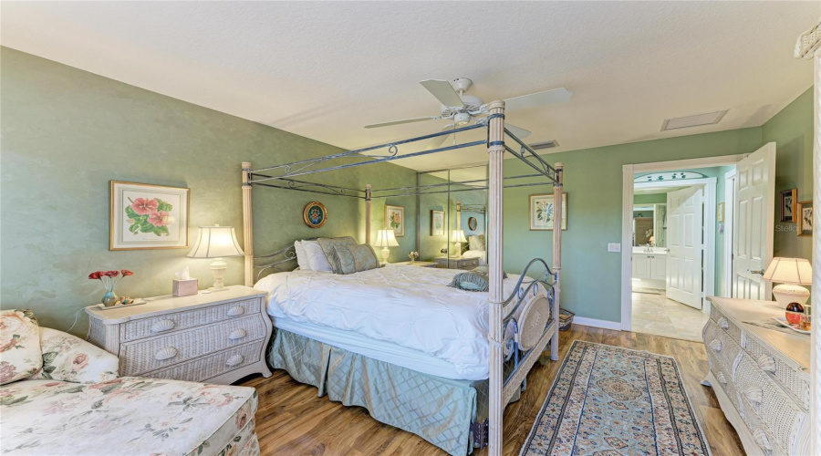 Venice, Florida 34293, 2 Bedroom Bedrooms, ,2 Bathroombathrooms,Residential,For Sale,Erice,0,Mfrn6145455