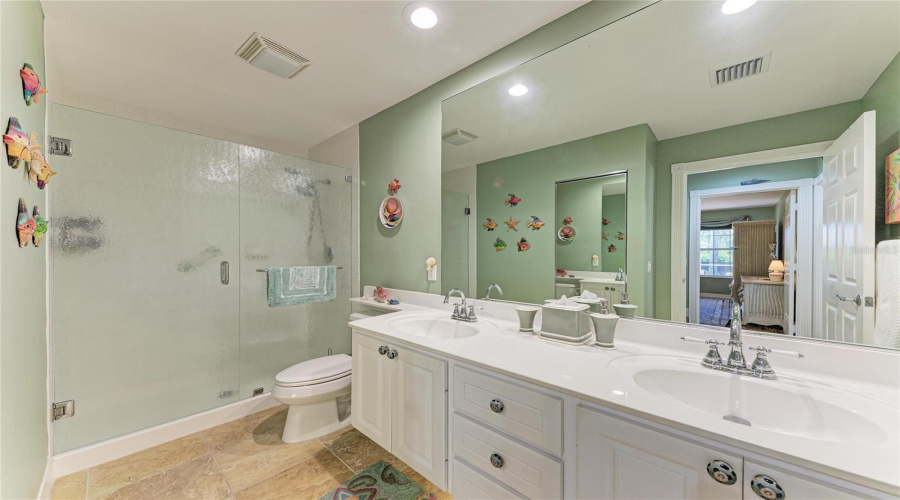 Venice, Florida 34293, 2 Bedroom Bedrooms, ,2 Bathroombathrooms,Residential,For Sale,Erice,0,Mfrn6145455