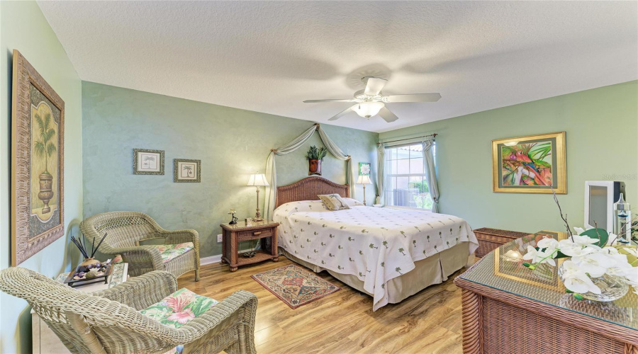 Venice, Florida 34293, 2 Bedroom Bedrooms, ,2 Bathroombathrooms,Residential,For Sale,Erice,0,Mfrn6145455