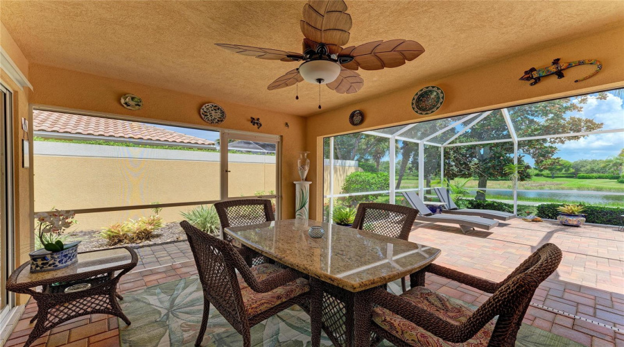 Venice, Florida 34293, 2 Bedroom Bedrooms, ,2 Bathroombathrooms,Residential,For Sale,Erice,0,Mfrn6145455