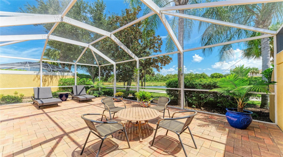 Venice, Florida 34293, 2 Bedroom Bedrooms, ,2 Bathroombathrooms,Residential,For Sale,Erice,0,Mfrn6145455