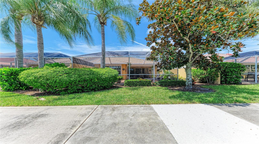 Venice, Florida 34293, 2 Bedroom Bedrooms, ,2 Bathroombathrooms,Residential,For Sale,Erice,0,Mfrn6145455