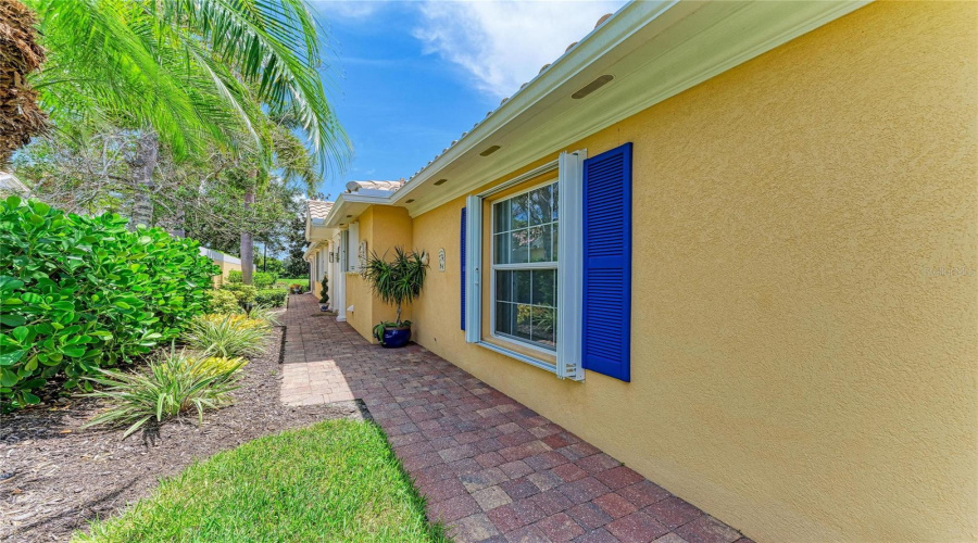 Venice, Florida 34293, 2 Bedroom Bedrooms, ,2 Bathroombathrooms,Residential,For Sale,Erice,0,Mfrn6145455