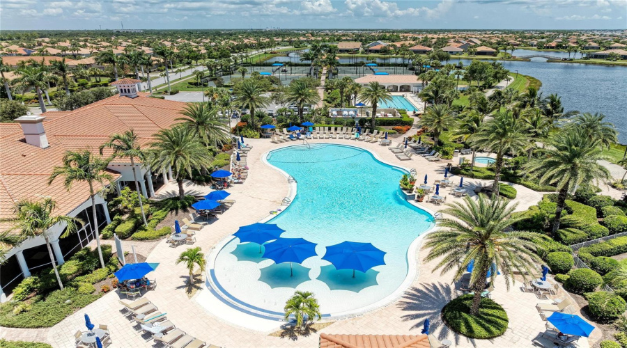 Venice, Florida 34293, 2 Bedroom Bedrooms, ,2 Bathroombathrooms,Residential,For Sale,Erice,0,Mfrn6145455