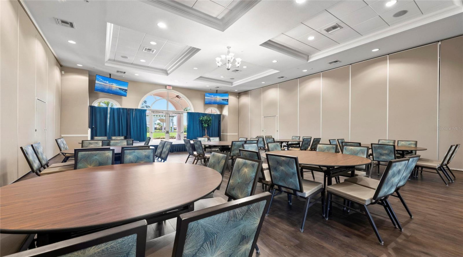 Venice, Florida 34293, 2 Bedroom Bedrooms, ,2 Bathroombathrooms,Residential,For Sale,Erice,0,Mfrn6145455