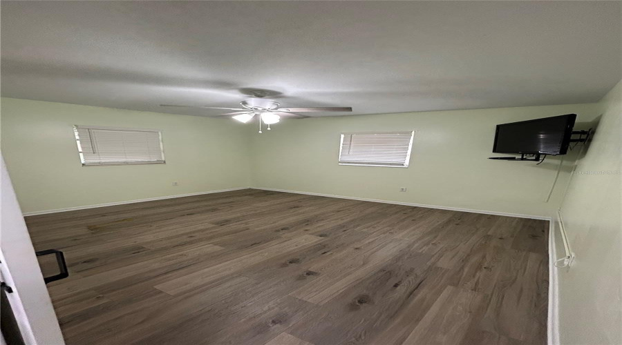 Tampa, Florida 33613, 3 Bedroom Bedrooms, ,1 Bathroombathrooms,Residential,For Sale,Lakewood,0,Mfra4703678
