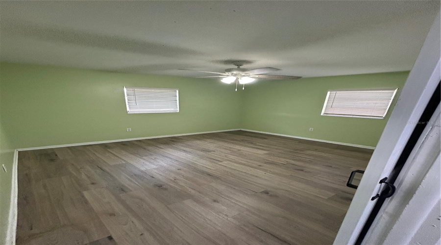 Tampa, Florida 33613, 3 Bedroom Bedrooms, ,1 Bathroombathrooms,Residential,For Sale,Lakewood,0,Mfra4703678