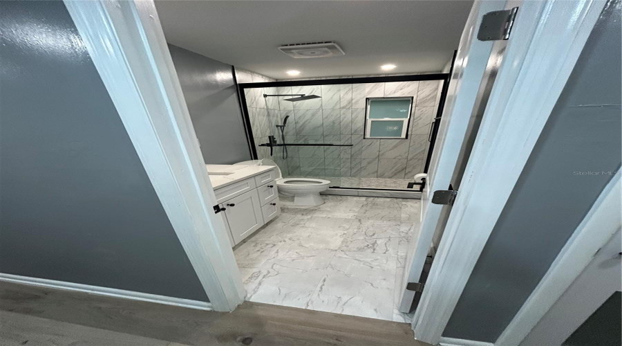 Tampa, Florida 33613, 3 Bedroom Bedrooms, ,1 Bathroombathrooms,Residential,For Sale,Lakewood,0,Mfra4703678