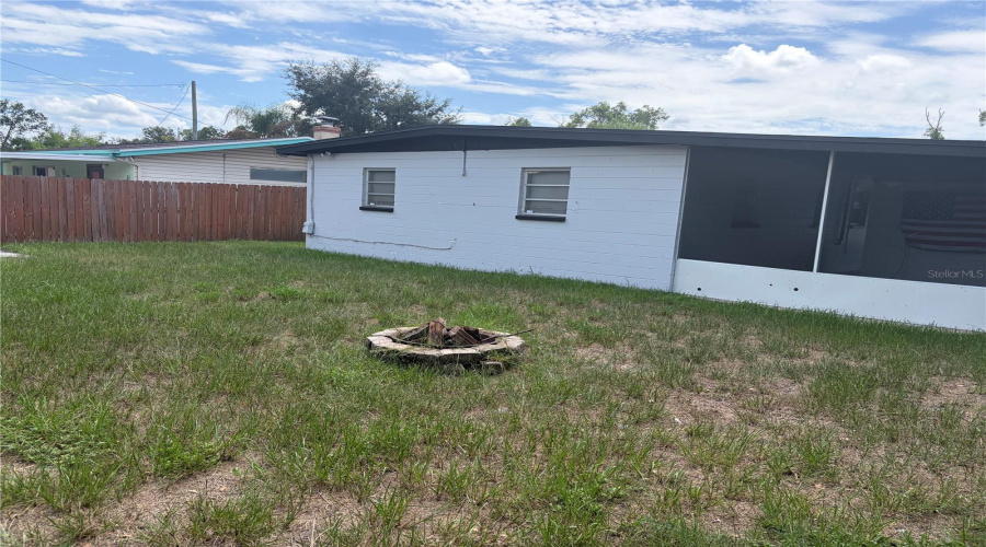 Tampa, Florida 33613, 3 Bedroom Bedrooms, ,1 Bathroombathrooms,Residential,For Sale,Lakewood,0,Mfra4703678