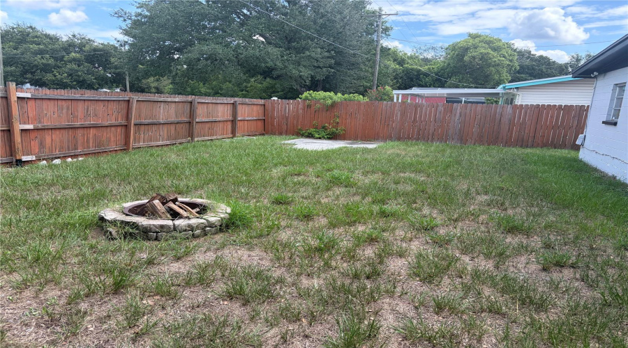 Tampa, Florida 33613, 3 Bedroom Bedrooms, ,1 Bathroombathrooms,Residential,For Sale,Lakewood,0,Mfra4703678