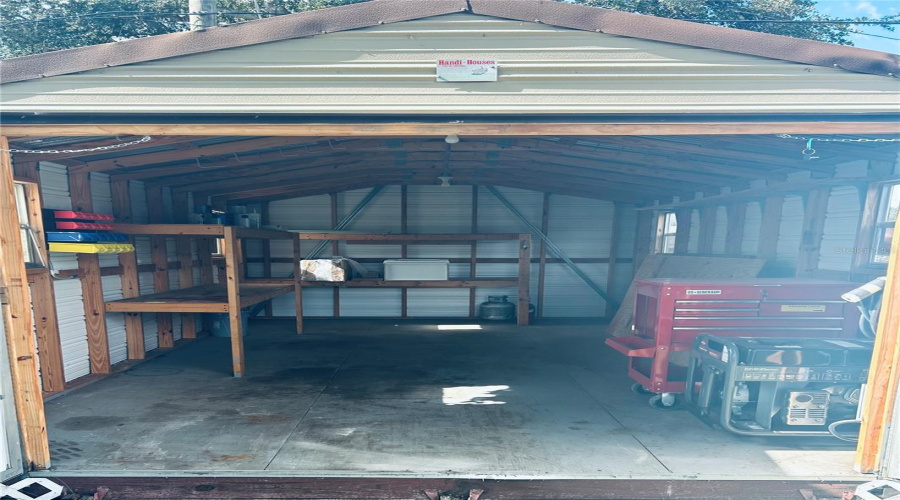 Tampa, Florida 33613, 3 Bedroom Bedrooms, ,1 Bathroombathrooms,Residential,For Sale,Lakewood,0,Mfra4703678
