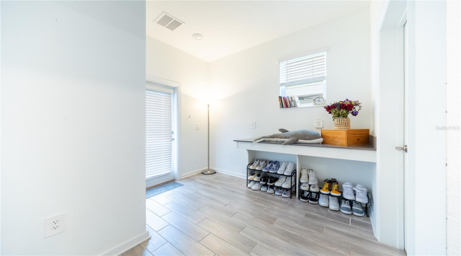 Kissimmee, Florida 34744, 4 Bedroom Bedrooms, ,3 Bathroombathrooms,Residential,For Sale,Cross Prairie,0,Mfro6435436
