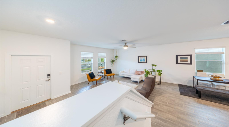 Kissimmee, Florida 34744, 4 Bedroom Bedrooms, ,3 Bathroombathrooms,Residential,For Sale,Cross Prairie,0,Mfro6435436