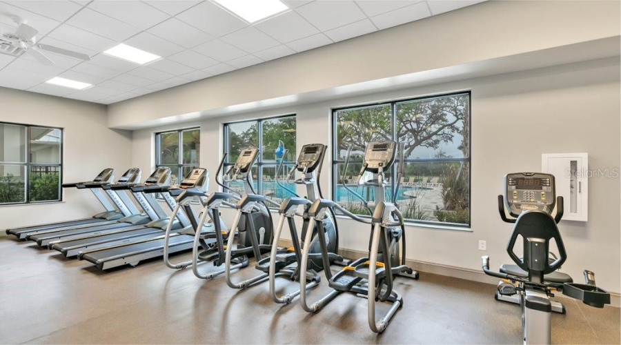 Kissimmee, Florida 34744, 4 Bedroom Bedrooms, ,3 Bathroombathrooms,Residential,For Sale,Cross Prairie,0,Mfro6435436