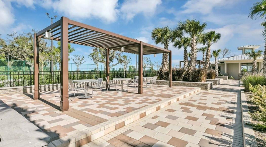 Kissimmee, Florida 34744, 4 Bedroom Bedrooms, ,3 Bathroombathrooms,Residential,For Sale,Cross Prairie,0,Mfro6435436
