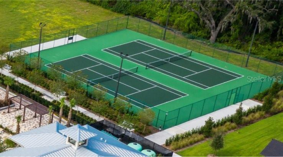 Kissimmee, Florida 34744, 4 Bedroom Bedrooms, ,3 Bathroombathrooms,Residential,For Sale,Cross Prairie,0,Mfro6435436