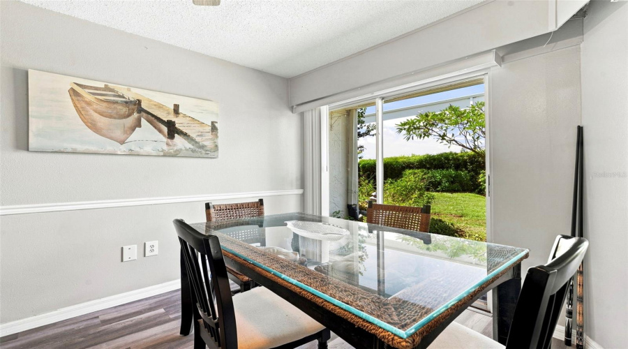 Clearwater, Florida 33756, 2 Bedroom Bedrooms, ,2 Bathroombathrooms,Residential,For Sale,Highland,0,Mfrtb8539208