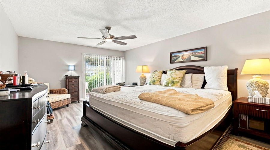 Clearwater, Florida 33756, 2 Bedroom Bedrooms, ,2 Bathroombathrooms,Residential,For Sale,Highland,0,Mfrtb8539208