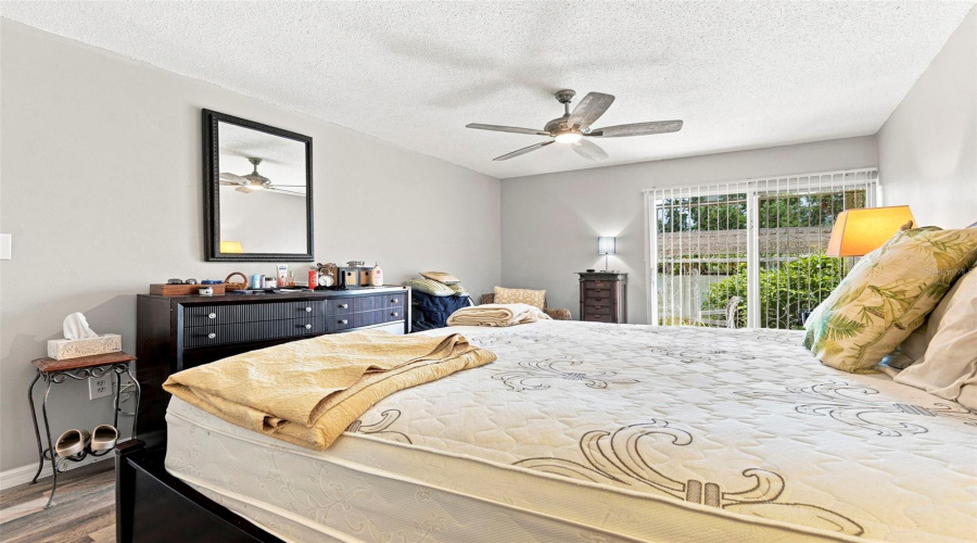 Clearwater, Florida 33756, 2 Bedroom Bedrooms, ,2 Bathroombathrooms,Residential,For Sale,Highland,0,Mfrtb8539208