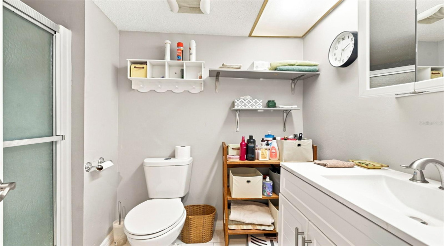 Clearwater, Florida 33756, 2 Bedroom Bedrooms, ,2 Bathroombathrooms,Residential,For Sale,Highland,0,Mfrtb8539208