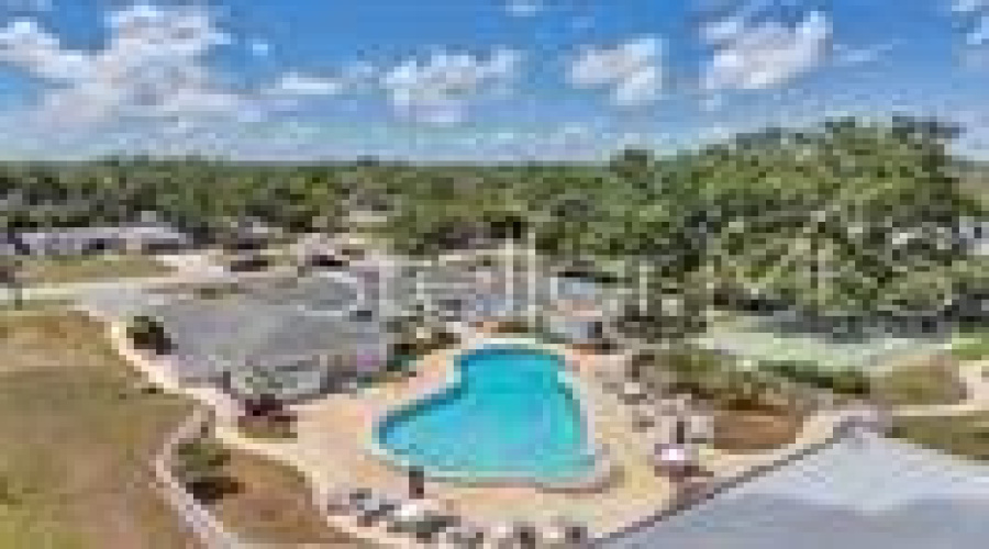 Clearwater, Florida 33756, 2 Bedroom Bedrooms, ,2 Bathroombathrooms,Residential,For Sale,Highland,0,Mfrtb8539208
