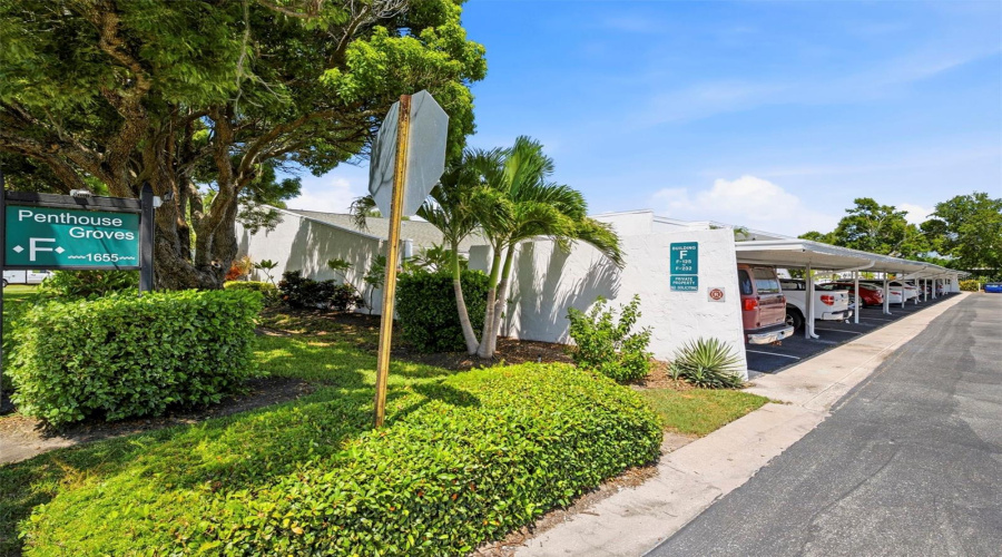 Clearwater, Florida 33756, 2 Bedroom Bedrooms, ,2 Bathroombathrooms,Residential,For Sale,Highland,0,Mfrtb8539208