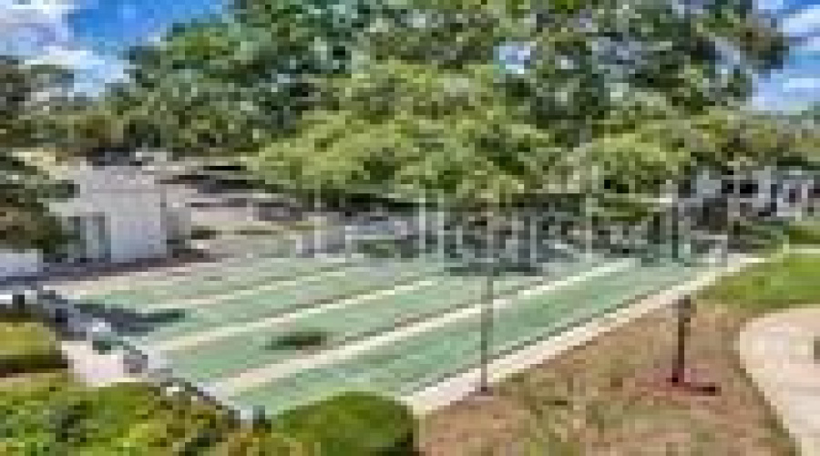 Clearwater, Florida 33756, 2 Bedroom Bedrooms, ,2 Bathroombathrooms,Residential,For Sale,Highland,0,Mfrtb8539208