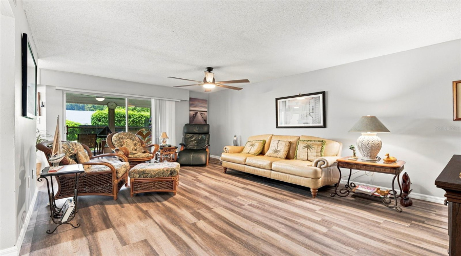 Clearwater, Florida 33756, 2 Bedroom Bedrooms, ,2 Bathroombathrooms,Residential,For Sale,Highland,0,Mfrtb8539208
