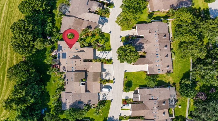 Orlando, Florida 32808, 2 Bedroom Bedrooms, ,2 Bathroombathrooms,Residential,For Sale,Villa Rose,0,Mfro6435960