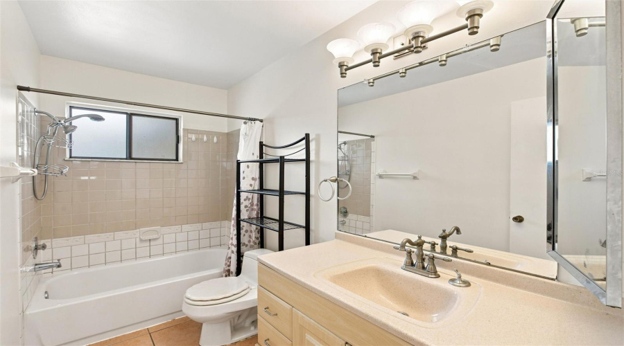 North Port, Florida 34287, 3 Bedroom Bedrooms, ,2 Bathroombathrooms,Residential,For Sale,Java,0,Mfra4703265