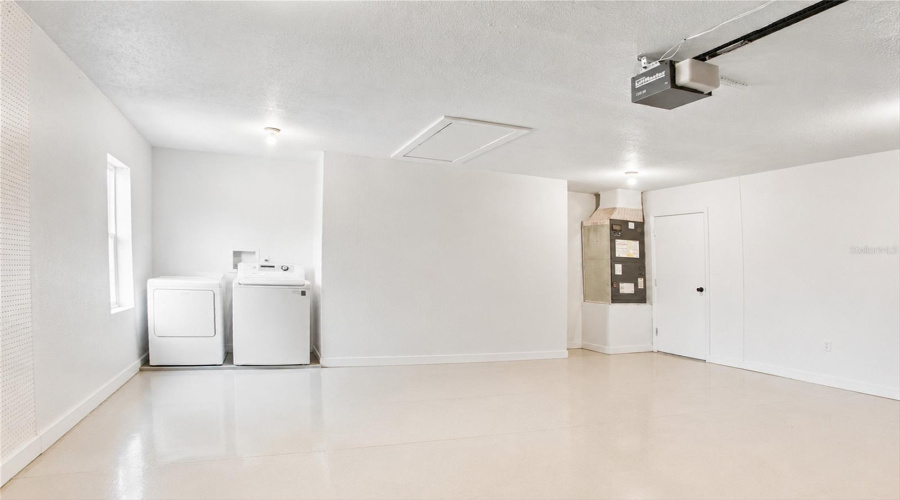 North Port, Florida 34287, 3 Bedroom Bedrooms, ,2 Bathroombathrooms,Residential,For Sale,Java,0,Mfra4703265