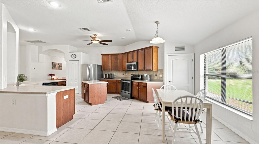 Port Charlotte, Florida 33953, 3 Bedroom Bedrooms, ,2 Bathroombathrooms,Residential,For Sale,Malcolm,0,Mfra4703267