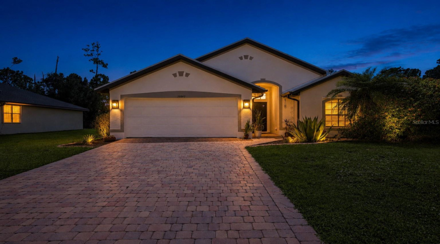 Port Charlotte, Florida 33953, 3 Bedroom Bedrooms, ,2 Bathroombathrooms,Residential,For Sale,Malcolm,0,Mfra4703267