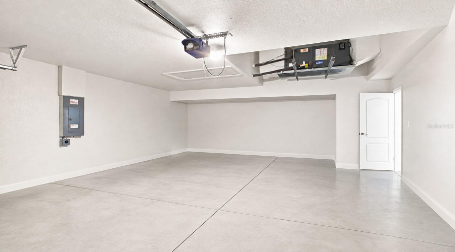 Port Charlotte, Florida 33953, 3 Bedroom Bedrooms, ,2 Bathroombathrooms,Residential,For Sale,Malcolm,0,Mfra4703267