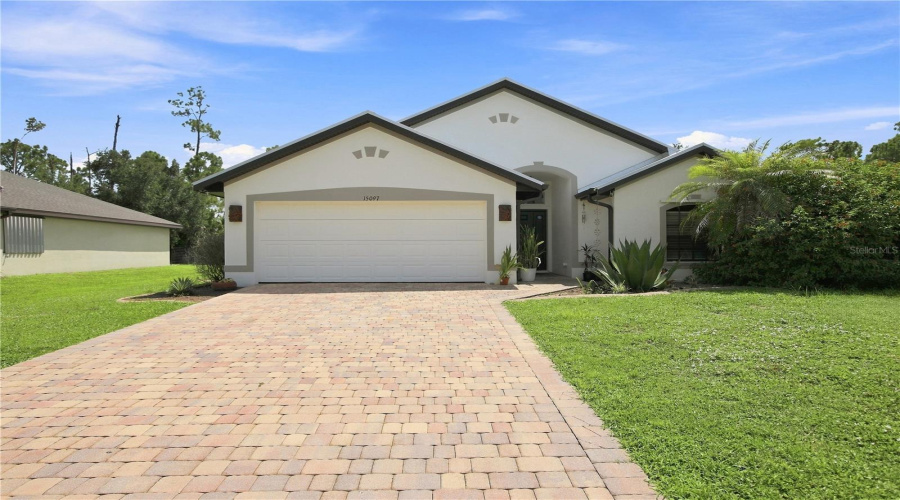 Port Charlotte, Florida 33953, 3 Bedroom Bedrooms, ,2 Bathroombathrooms,Residential,For Sale,Malcolm,0,Mfra4703267