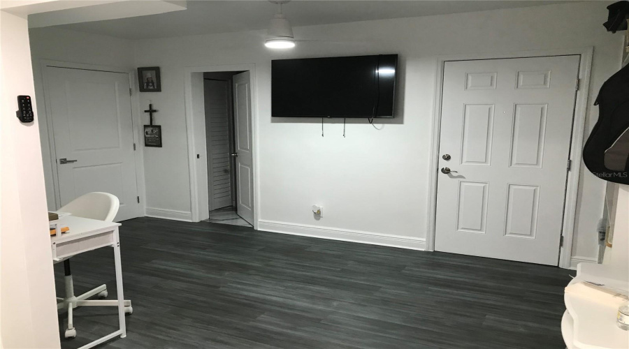 Tampa, Florida 33610, 3 Bedroom Bedrooms, ,2 Bathroombathrooms,Residential,For Sale,21St,0,Mfrtb8541520