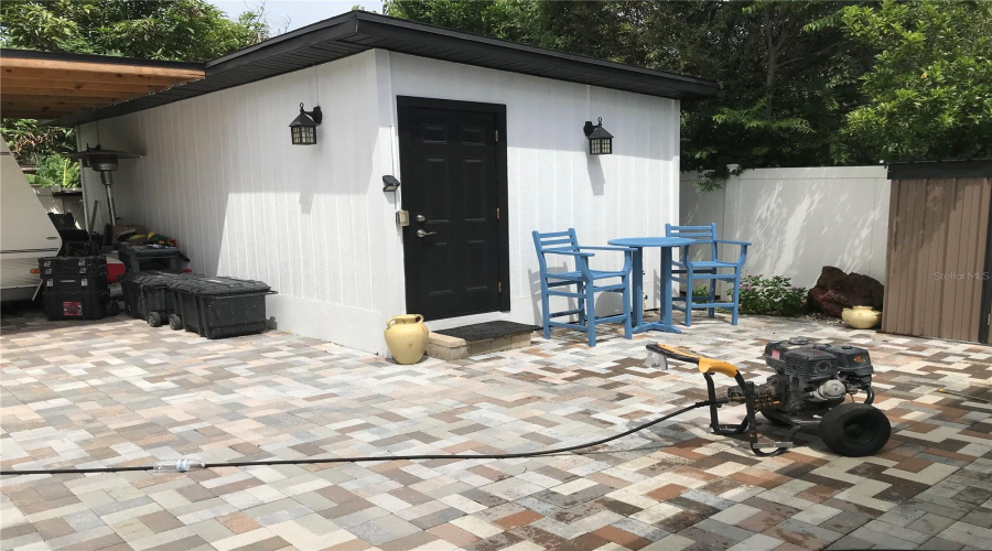 Tampa, Florida 33610, 3 Bedroom Bedrooms, ,2 Bathroombathrooms,Residential,For Sale,21St,0,Mfrtb8541520