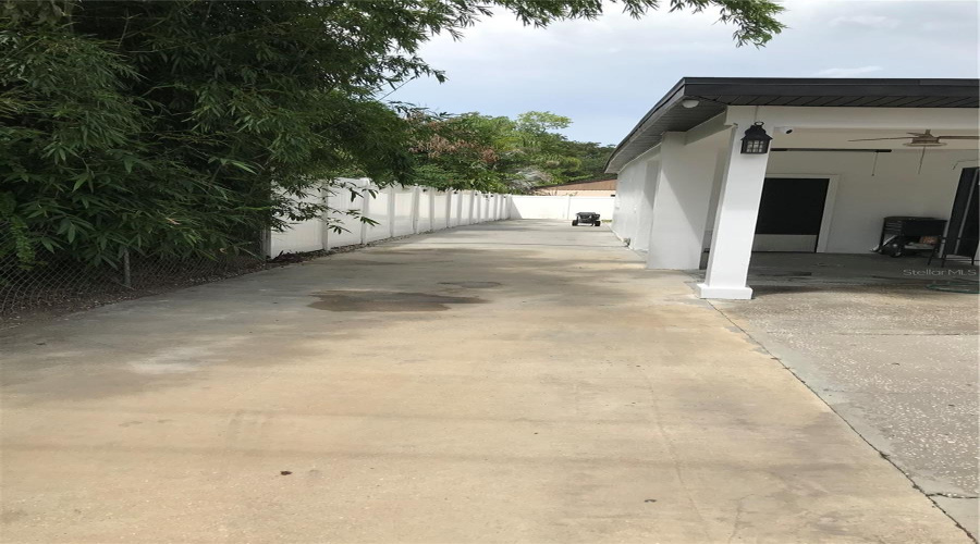 Tampa, Florida 33610, 3 Bedroom Bedrooms, ,2 Bathroombathrooms,Residential,For Sale,21St,0,Mfrtb8541520