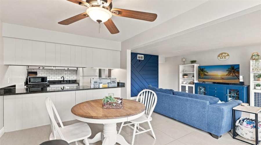 Fern Park, Florida 32730, 1 Bedroom Bedrooms, ,1 Bathroombathrooms,Residential,For Sale,Lake Of The Woods,0,Mfrtb8541419