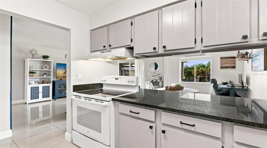 Fern Park, Florida 32730, 1 Bedroom Bedrooms, ,1 Bathroombathrooms,Residential,For Sale,Lake Of The Woods,0,Mfrtb8541419