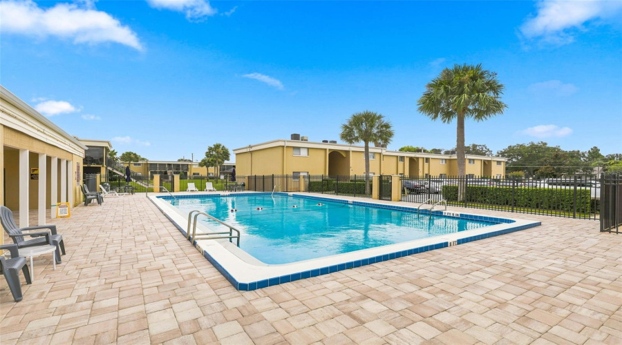 Fern Park, Florida 32730, 1 Bedroom Bedrooms, ,1 Bathroombathrooms,Residential,For Sale,Lake Of The Woods,0,Mfrtb8541419