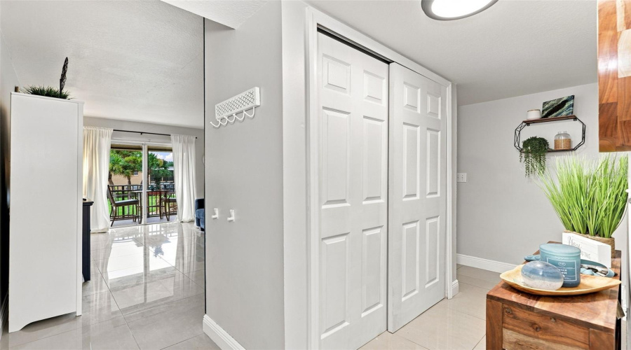 Fern Park, Florida 32730, 1 Bedroom Bedrooms, ,1 Bathroombathrooms,Residential,For Sale,Lake Of The Woods,0,Mfrtb8541419
