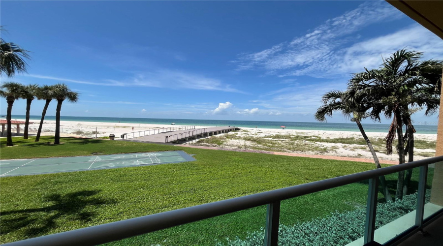 Clearwater Beach, Florida 33767, ,1 Bathroombathrooms,Residential,For Sale,Mandalay,0,Mfrtb8541524