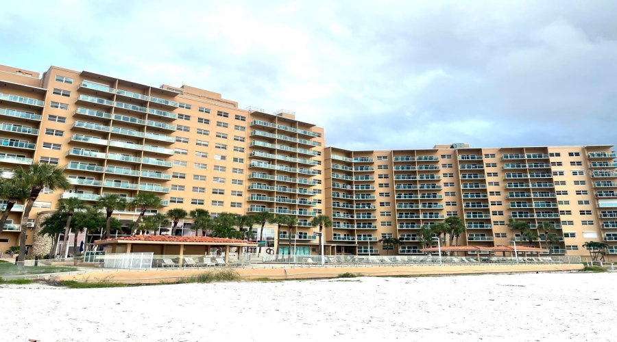 Clearwater Beach, Florida 33767, ,1 Bathroombathrooms,Residential,For Sale,Mandalay,0,Mfrtb8541524