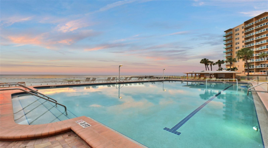 Clearwater Beach, Florida 33767, ,1 Bathroombathrooms,Residential,For Sale,Mandalay,0,Mfrtb8541524