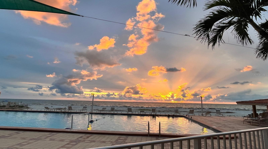Clearwater Beach, Florida 33767, ,1 Bathroombathrooms,Residential,For Sale,Mandalay,0,Mfrtb8541524