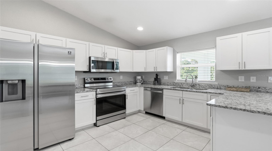Port Charlotte, Florida 33981, 3 Bedroom Bedrooms, ,2 Bathroombathrooms,Residential,For Sale,Willmington,0,Mfrc7529909