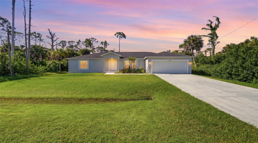 Port Charlotte, Florida 33981, 3 Bedroom Bedrooms, ,2 Bathroombathrooms,Residential,For Sale,Willmington,0,Mfrc7529909